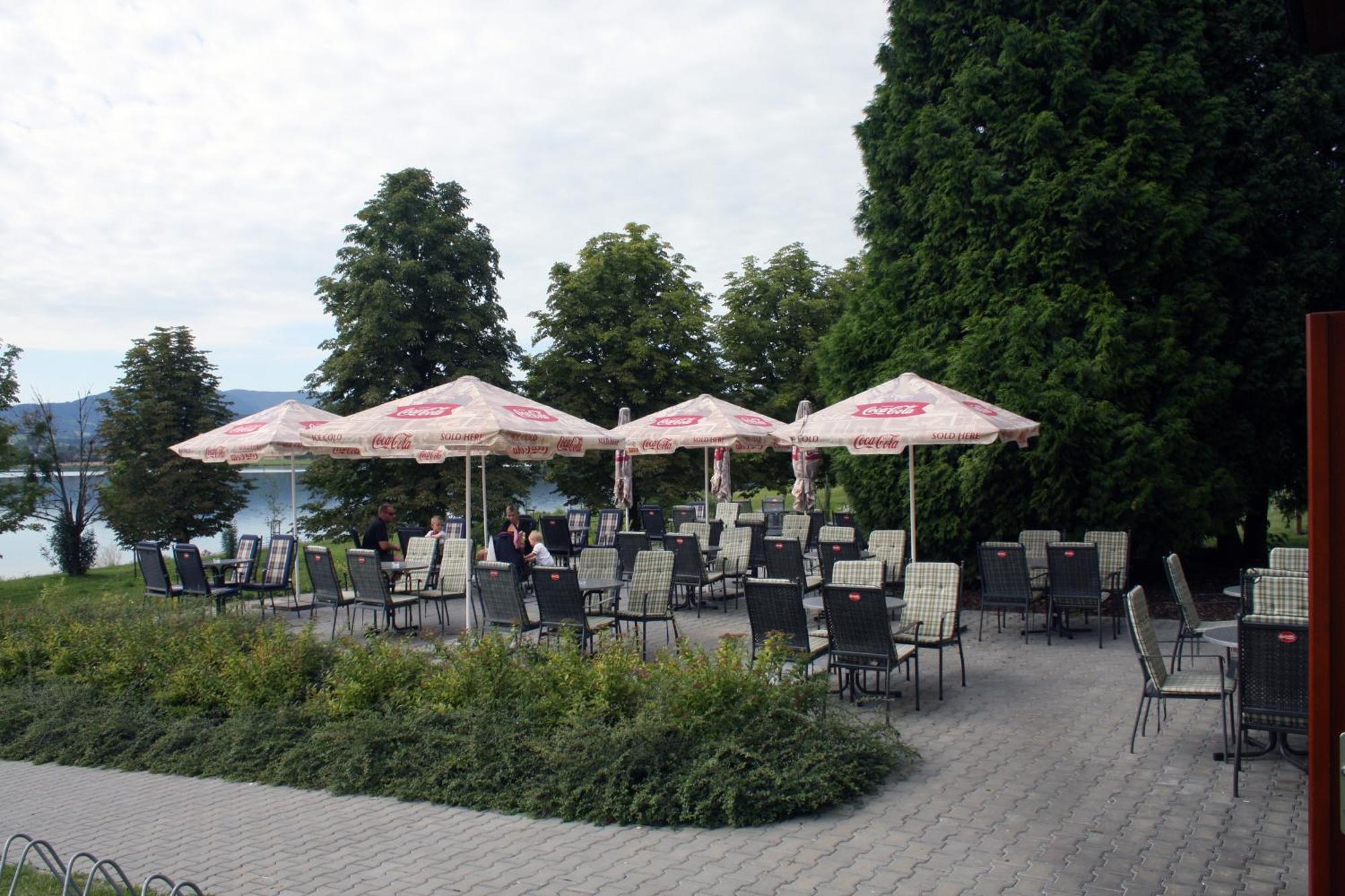Hotel Terasa Frýdek-Místek Zewnętrze zdjęcie